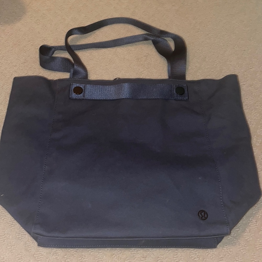 Lululemon Tote